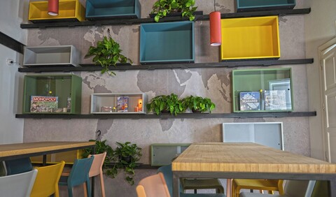 오스텔로 부치리아