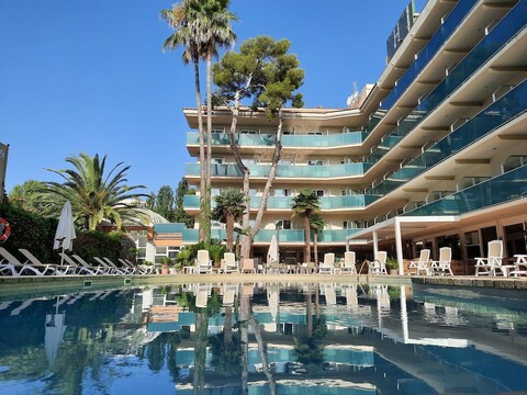 호텔 캐나다 팰리스