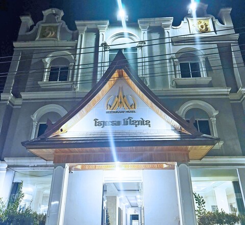 방비엥 미속사이 호텔