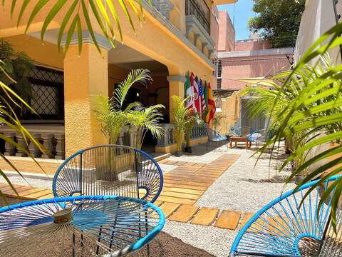 RMS 호스탈 - 로마