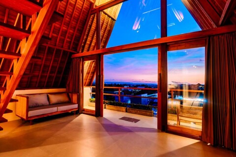 캠프바 4 바이 아가타