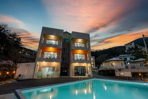 여수 빌리지피어