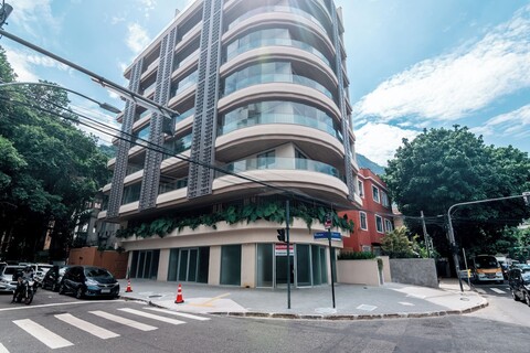 찰리 플로라 자르딤 보타니코