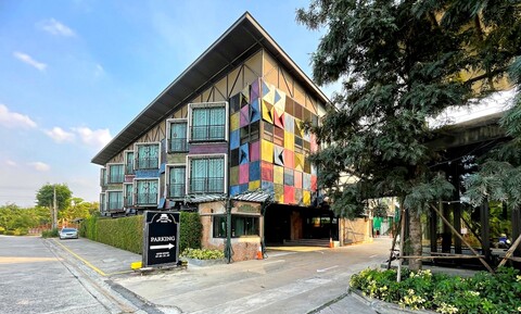 니츠 인 어 박스