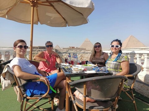 피라미드 스타스 뷰 인