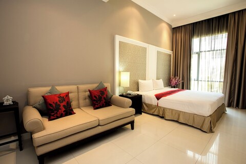 호프 랜드 호텔 수쿰윗 46/1