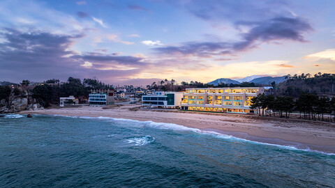 고성 에이프레임풀빌라