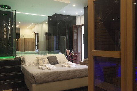 앱사이드 스위트 & 스파