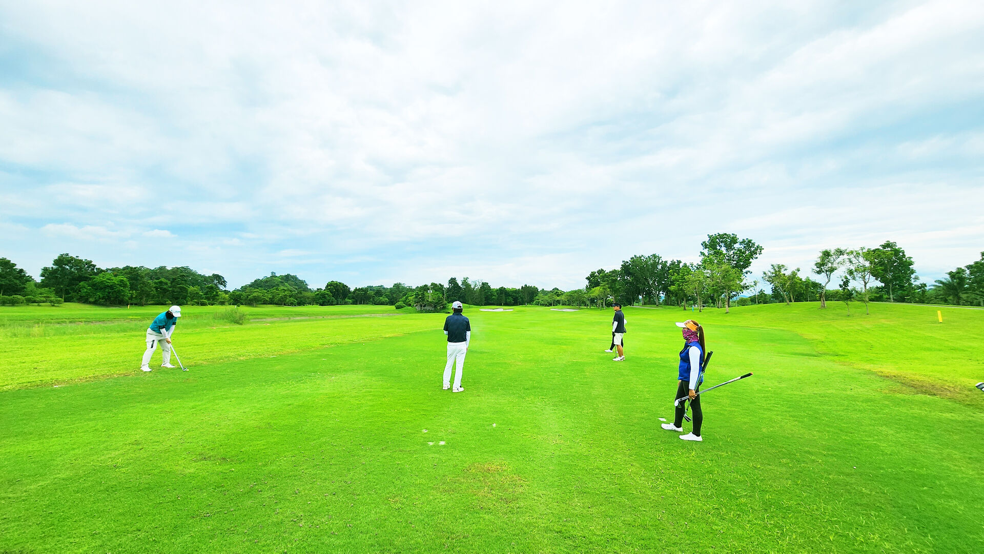 클락 뉴 아시아 골프 앤 컨트리 클럽 18홀 그린피 (New Asia Golf & Spa) 상세 이미지 2