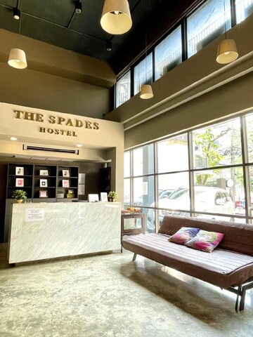 댄센터 더 스페이즈 호스텔