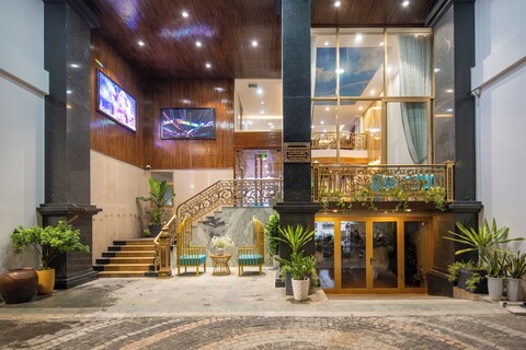 플래티넘 비치 호텔