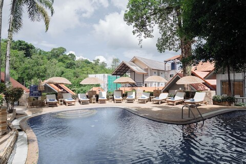 클럽 바부 호텔 파통 비치 리조트