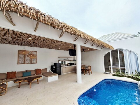 빌라 키라 울루와투