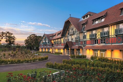 르네상스 파리 히포드롬 드 세인트 클라우드 호텔