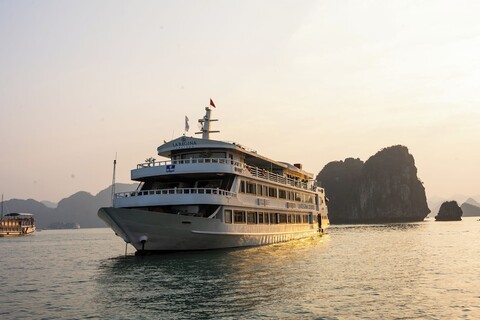 라 레지나 로열 크루즈