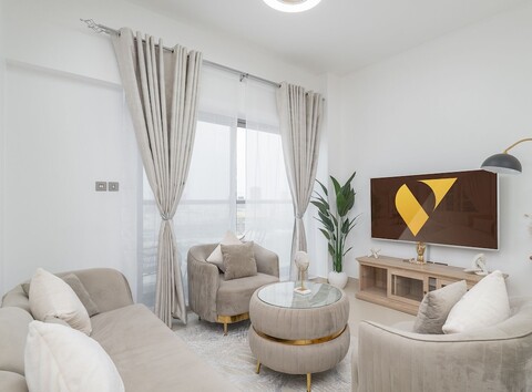 JVC 유닛, 수영장, 조깅 트랙, 놀이 구역