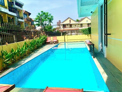 아만 리버사이드 호텔