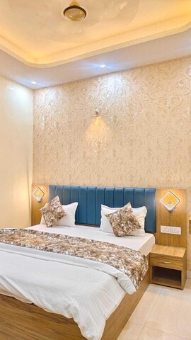 스테이 푸르비 강가