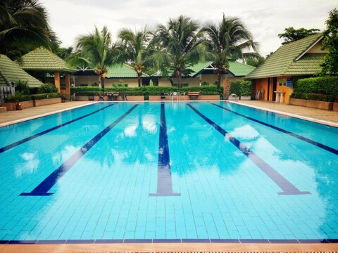 매립 웨일 파크 리조트  