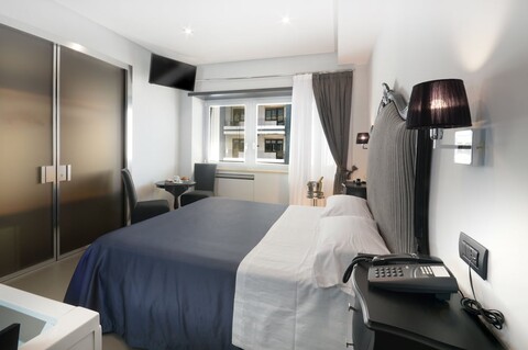 바르바렐라 스위트