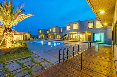 제주도 커플펜션 루나마르