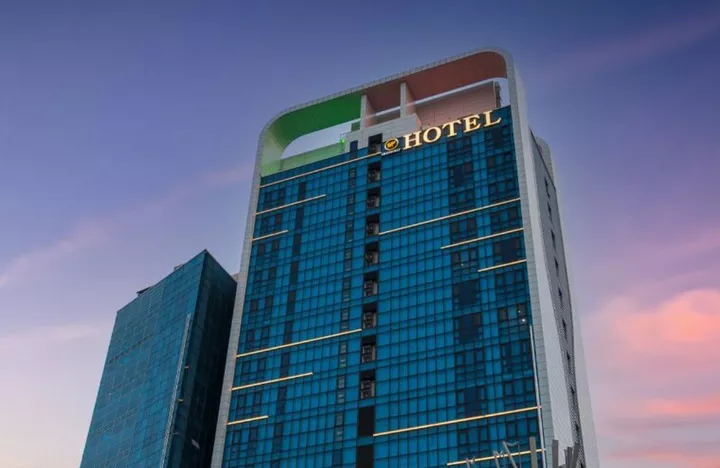 Griffin Bay Hotel
