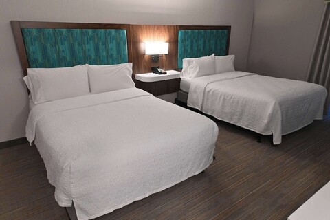 햄프턴 인 밀피타스