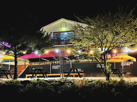 가평 넓은다락방펜션