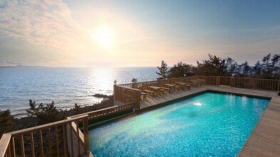 태안 블루라군펜션