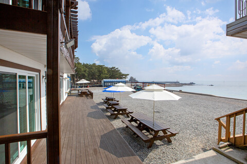 태안 곰바위펜션