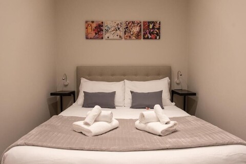 XXIV 도무스 럭셔리 스위트