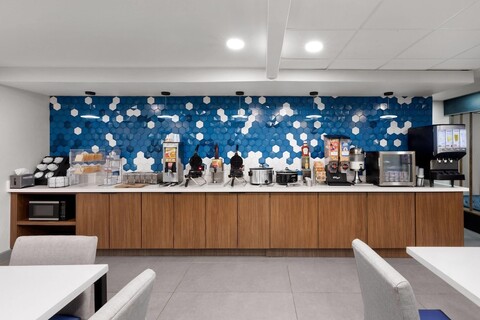 라 퀸타 인 & 스위트 바이 윈덤 휴스턴 스태퍼드 슈거랜드