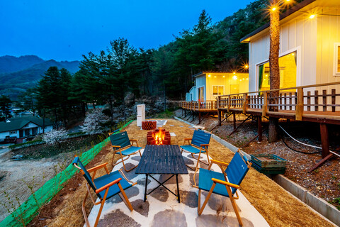 횡성 어답산 독채 카라반펜션