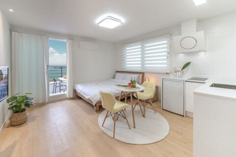 포항 오도리펜션