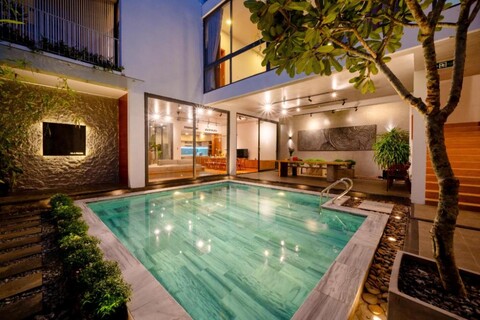 실라 프라나 럭셔리 8베드룸 풀 빌라 다낭 비치