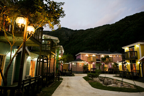 봉화 더온새미로펜션