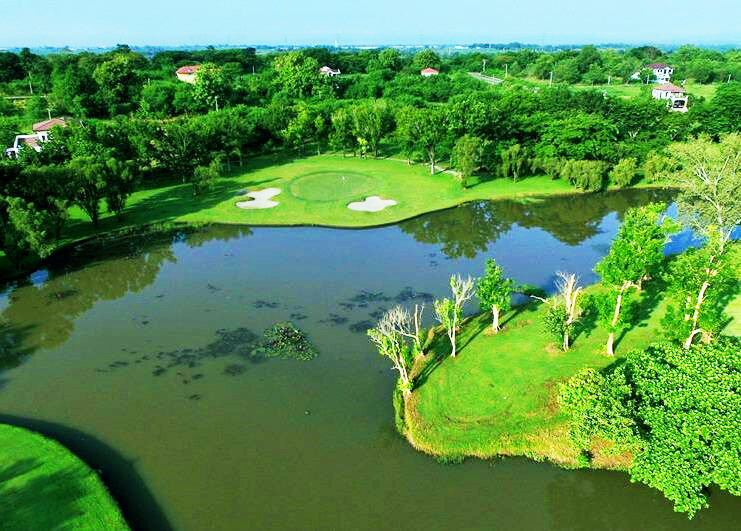 클락 루이시타 골프 앤 컨트리 클럽 18홀 그린피 (Luisita Golf Club) 상세 이미지 3
