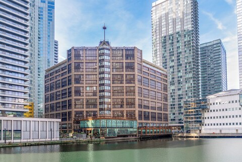 디 인터내셔널 호텔