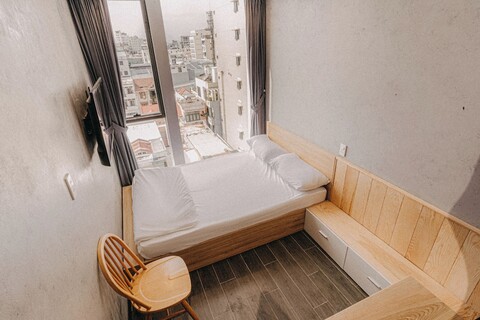 SNite 호텔 & 도미토리-다낭 드래곤 브리지