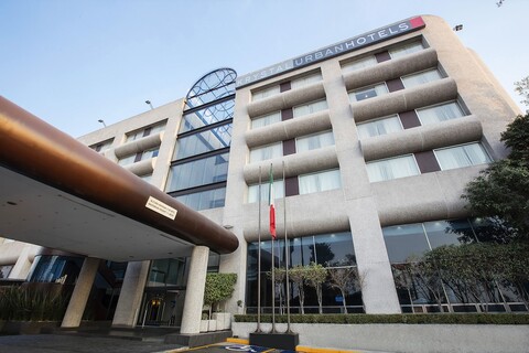 크리스털 어번 아에로푸에르토 Cd 데 멕시코