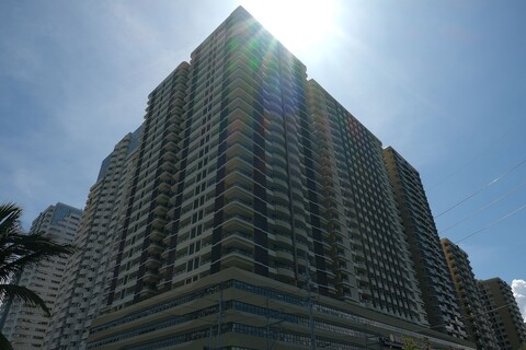 골든 시걸스 호텔