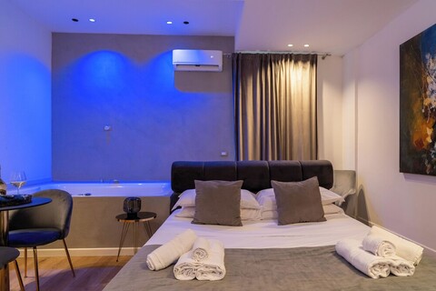 포 럭셔리 스위트