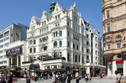 프리미어 인 런던 레스터 스퀘어