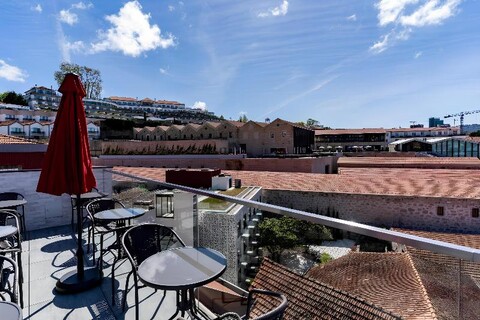 Smartr Porto Gaia & Spa