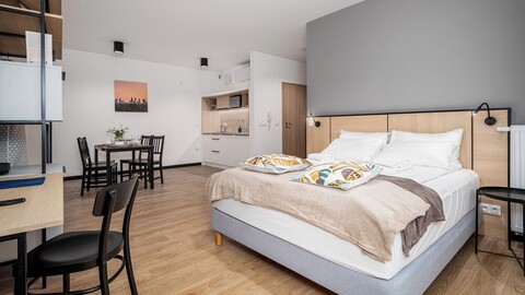 아파트먼티 선 앤 스노 자모이스키에고