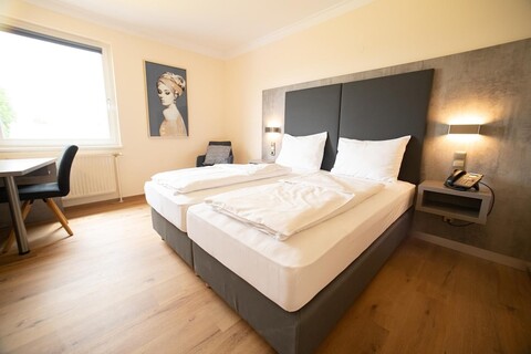 라이니쉬 저스트 룸스