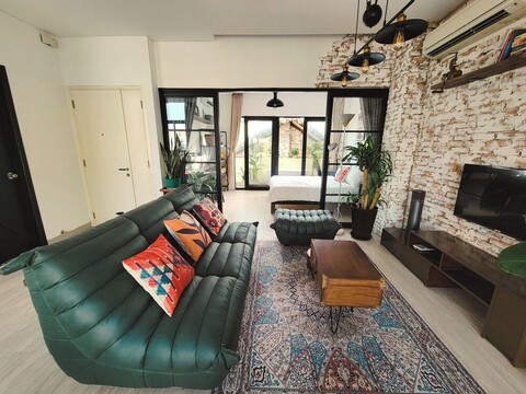 다운타운의 선니 그리너리 오아시스