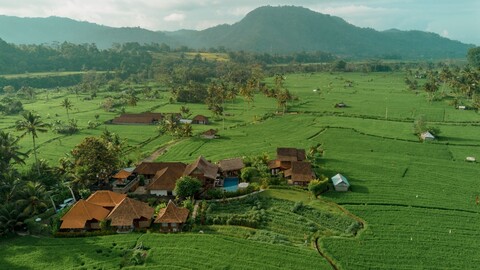 쿠부 사키안 빌라