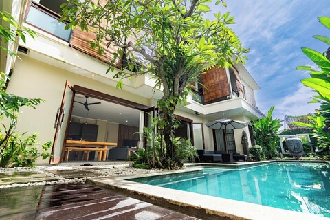 빌라 테피 숭가이