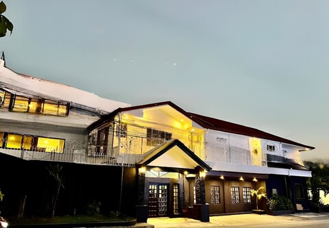 블루윙 호텔 앙헬레스, 코코텔 제공